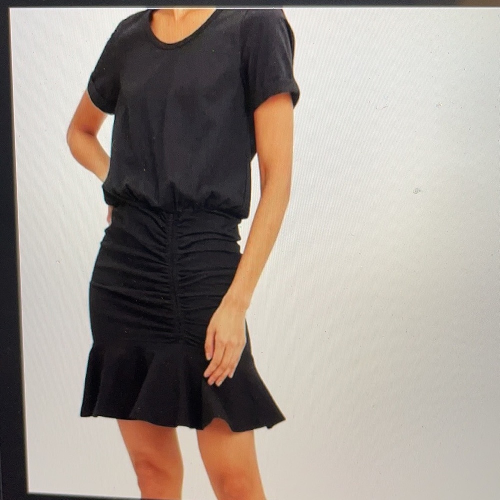 Black Veronica beard tee shirt dress